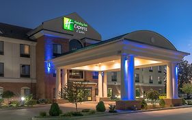 Holiday Inn Express&Suites Lafayette East